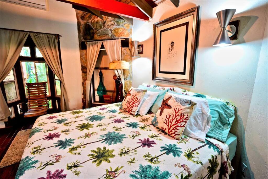 The Dock Resort Over Water Retreat West End Extérieur photo
